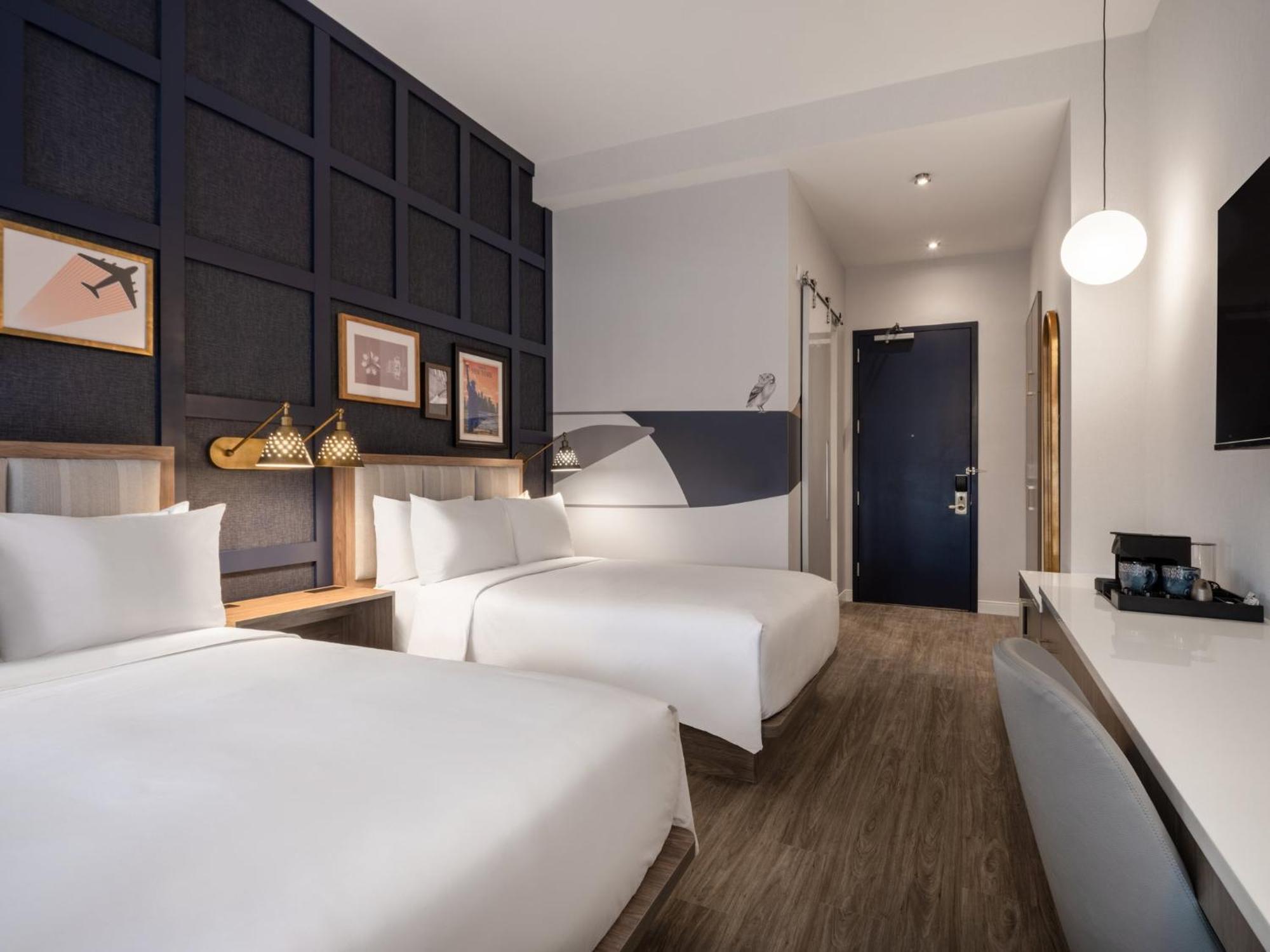 Voco Fiorello - Laguardia East By Ihg Nowy Jork Zewnętrze zdjęcie